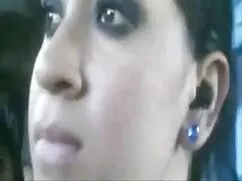 大人のチンポストッキングの恋人を落ち着か ...