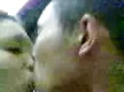 ポルノ映画はちょうど魅力的な女の子のスト ...